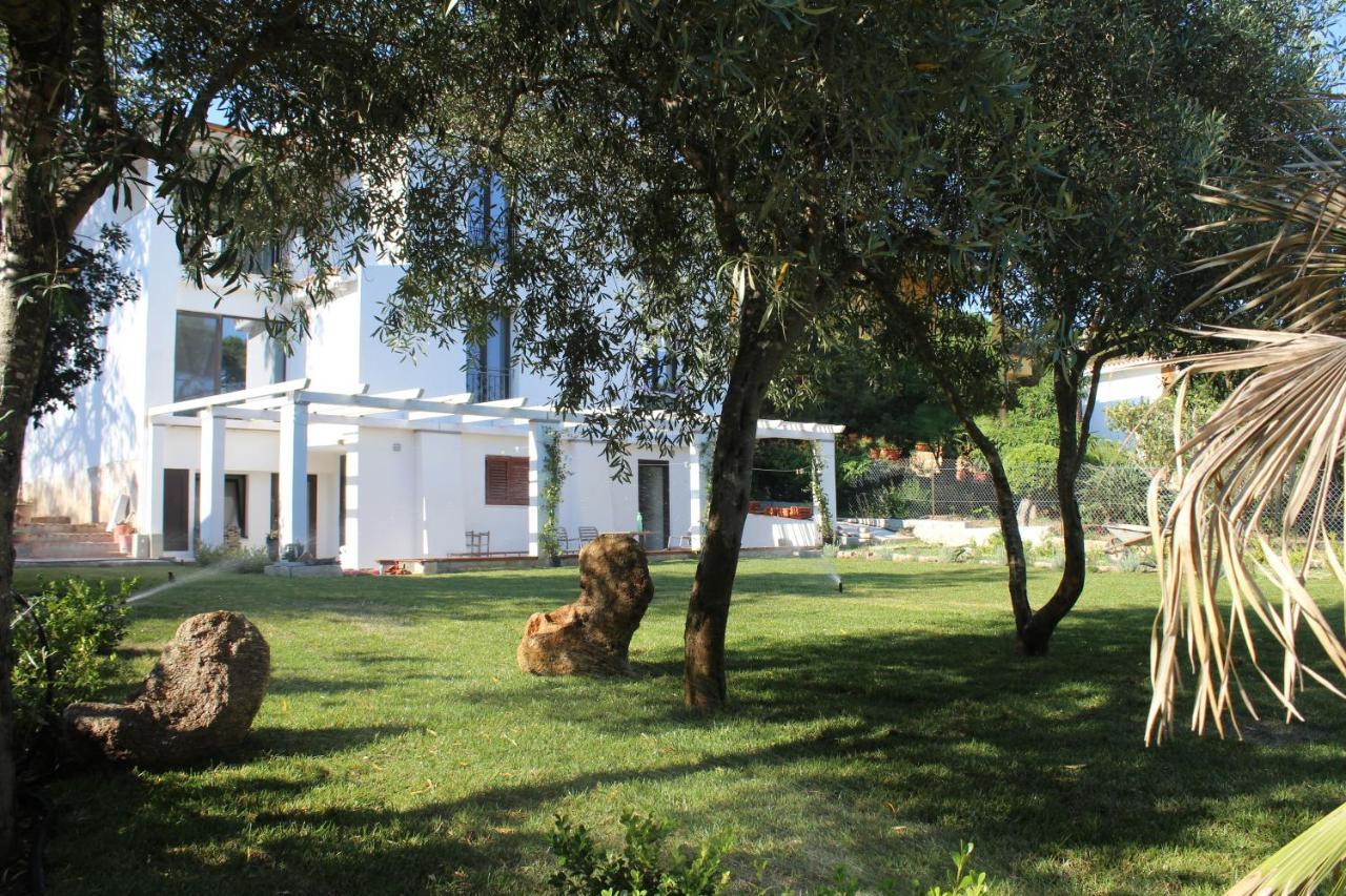 Villa La Conchiglia Rooms Cala Liberotto Exterior foto